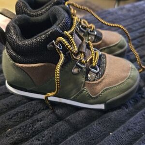 Stylish Black and Green Baby Boots